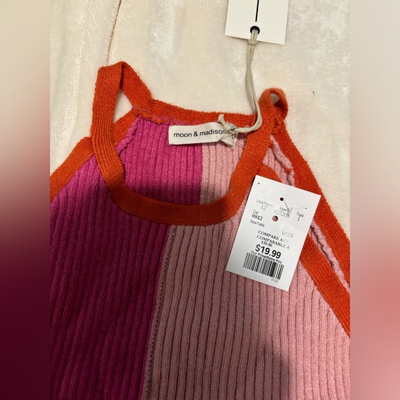 NWT | Halter Neck Tank - Picture 3 of 5